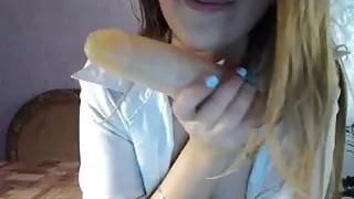 Webcam nut busters 021