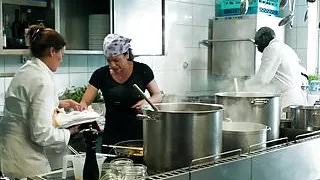 Christine Neubauer stript - dicke Titten