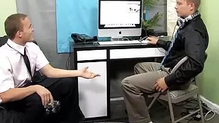 Micah Andrews takes a hard cock from Alex Andrews