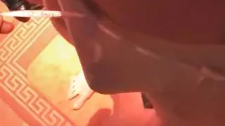 Kratka navsteva u Madam Sary