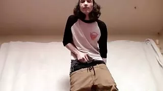 Straight thug Sean Johansen wanking on his big dick