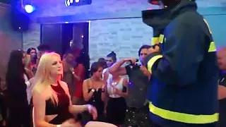 Glam euro amateur railed at sex party