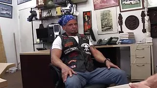 Biker pawnclient fucked by pawnbroker