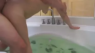 Amateur cutie getting banged in the bathroom