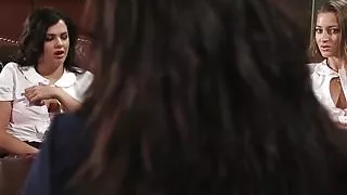 Sorority babes pussylicked and fucked in trio