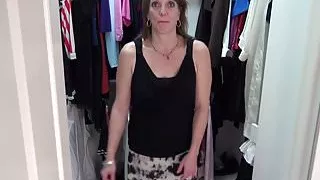 Amateur step mom fucks her hungry cunt in wardrobe