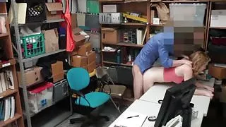 Bonnie Grey and Maya Bijou nailed deep in hard threesome