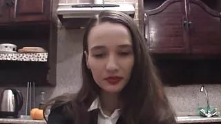 Exposing the pretty face to loyal webcam fans