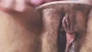 Wife gets hairy pussy off