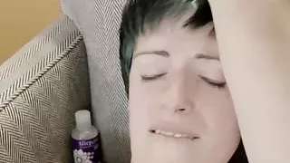 Lesbian tranny licks pussy then fucks babe