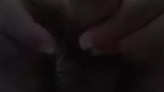 Sperma tropft langsam aus dem Schwanz