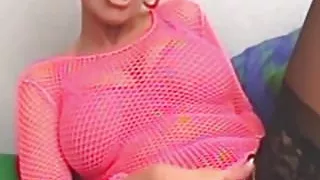 Deutsche MILF Schlampe beim Blowjob