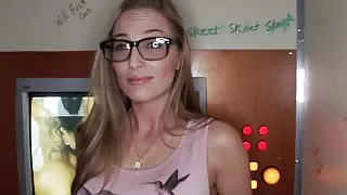 Gagging gloryhole babe jizzed in mouth