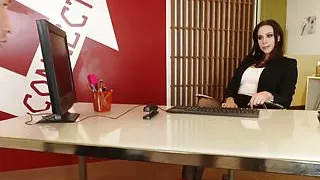 Glam babe footworshiped and banged