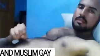 Muslim Arab jock jerking off for gay viewers - Arab Gay