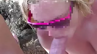 Suzy, Blowjob At The Beach