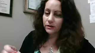 big boobed Lady discusses fetish