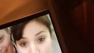 cum on friend from Tunisia