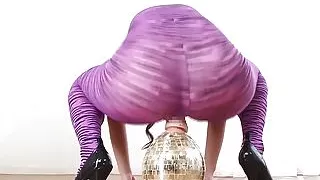 Nasty Japanese babe sits her hairy cunt on a kinky sex toy