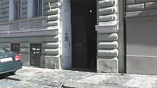 cheating girlfriend  gets her pussy licked before riding