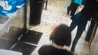 elle perds sa chaussure