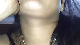 22 girlfriend talking on Phone while fucking