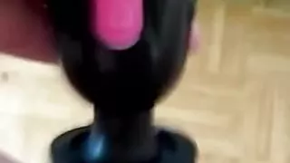 girl cums from vibrator