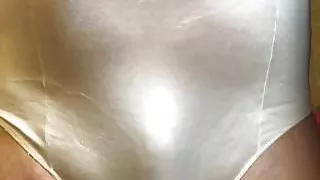 Pisse in Nachbars Teddybär