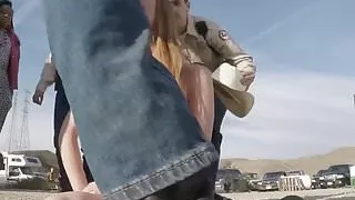 India Menuez and Roberta Colindrez in I Love Dick - S01E06