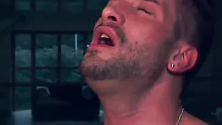 Young deepthroater cumdrops while assfucked