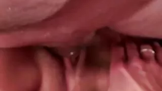 Geile Sau fickt den Verlobten ihrer Schwester heimlich