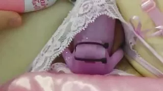 Zauberstab auf meiner gefangenen Klitoris