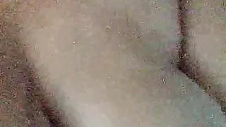 Mary casada cadelona mostrando tetas na rua