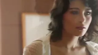 Babes - WALL TO WALL Raven Rockette