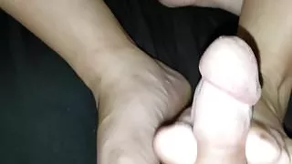 Toe footjob 2