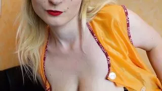 Fotzenrasur in Nylons