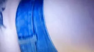 Who wears short shorts?