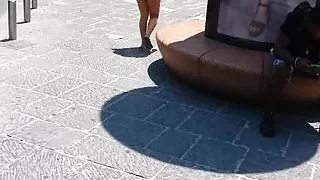 Brunette With Big Ass And Tits Ask Me The Train Station