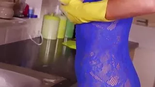 Horny British Milf in The Kitchen Masturbates