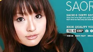 Sticking fingers in her cunt so she cums with an explosion