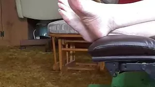 Ms feet