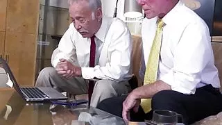 Pussylicked curvy teen facialized by grandpa