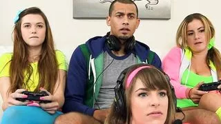 Babe, CFNM, Femdom, Gruppensex, Realität