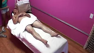 RealityKings - Happy Tugs - Secret Rub Down