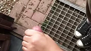 sie iixx mir den Schwanz