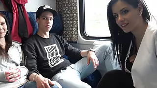 Foursome Sex in Public TRAIN