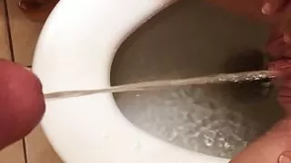 Pissing on my clit