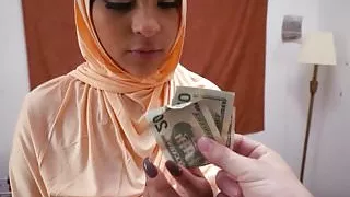 POV fucked muslim amateur takes cum in mouth