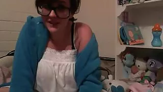 Bedtime with a Curvy MILF