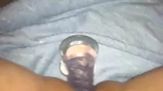 dildo im Arsch und fingern